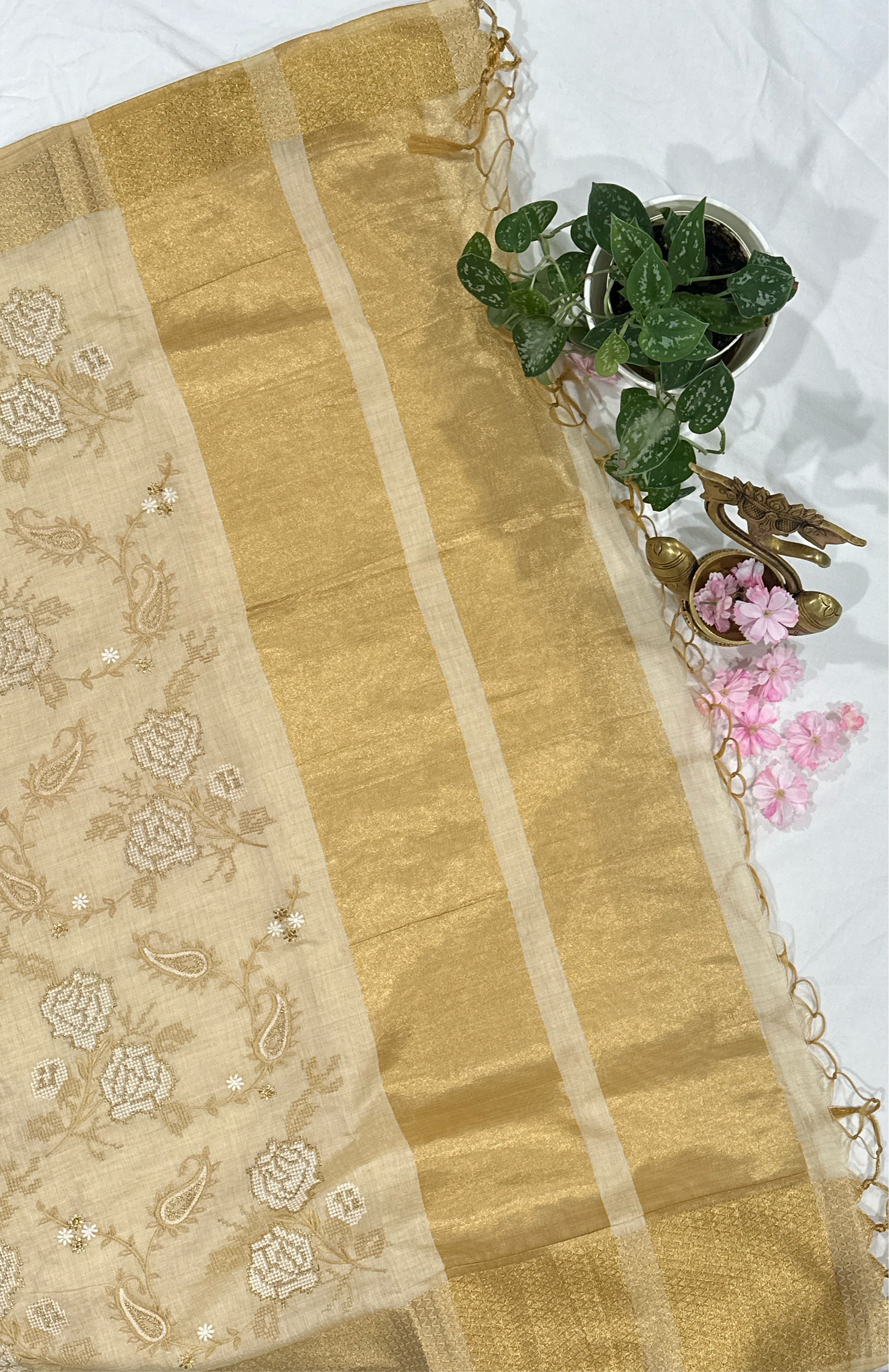 Kosa silk Cross Stitch beige saree