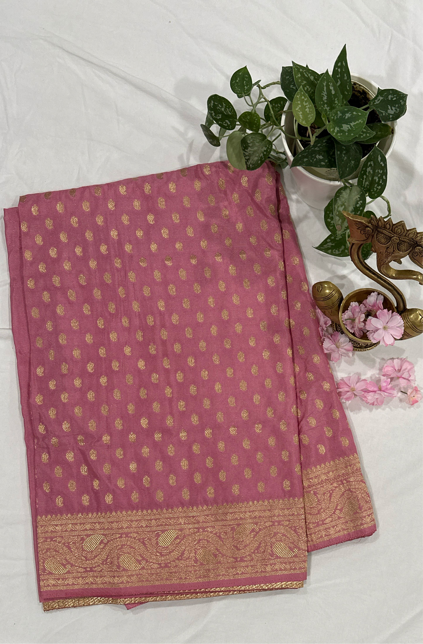 Banarasi mango motif lite pink saree