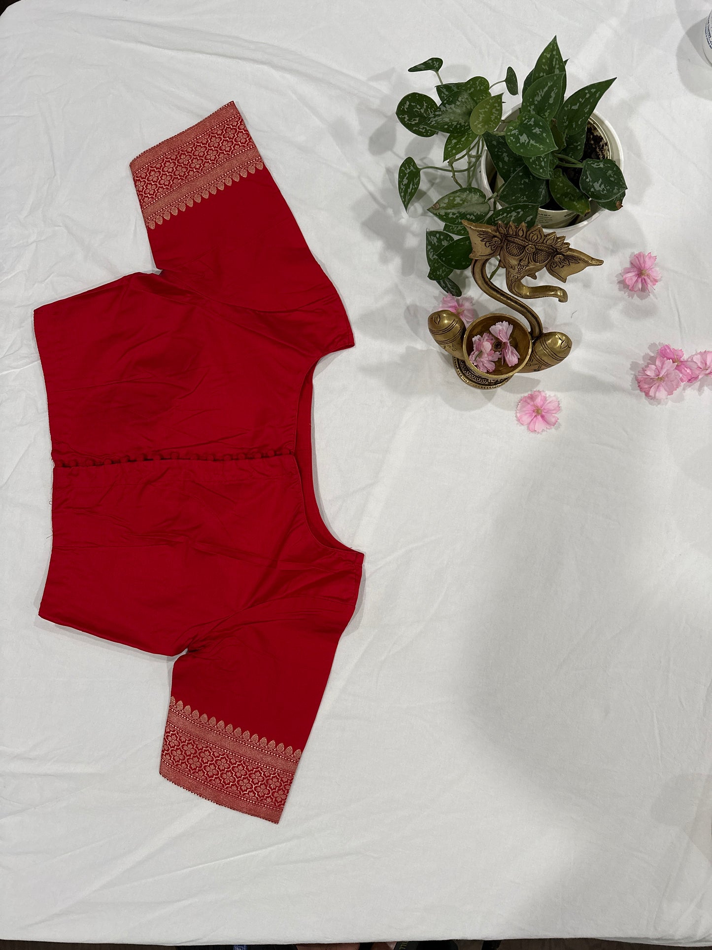 Banarasi Double Katan Silk Shikargah Red Saree