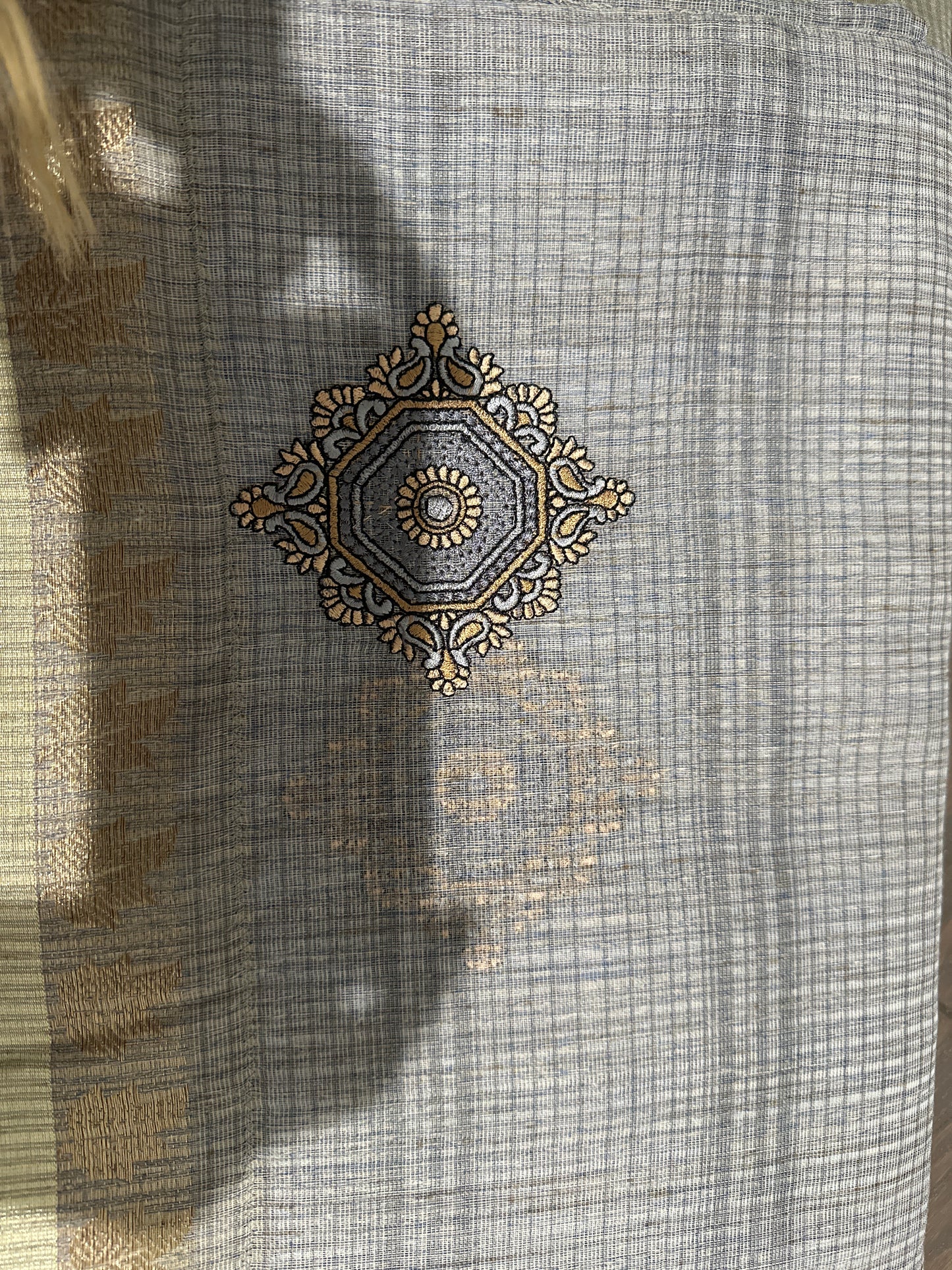 Fancy Machine Embroidery Saree
