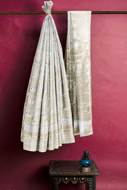 Munga Silk Floral Motiff Beige Saree